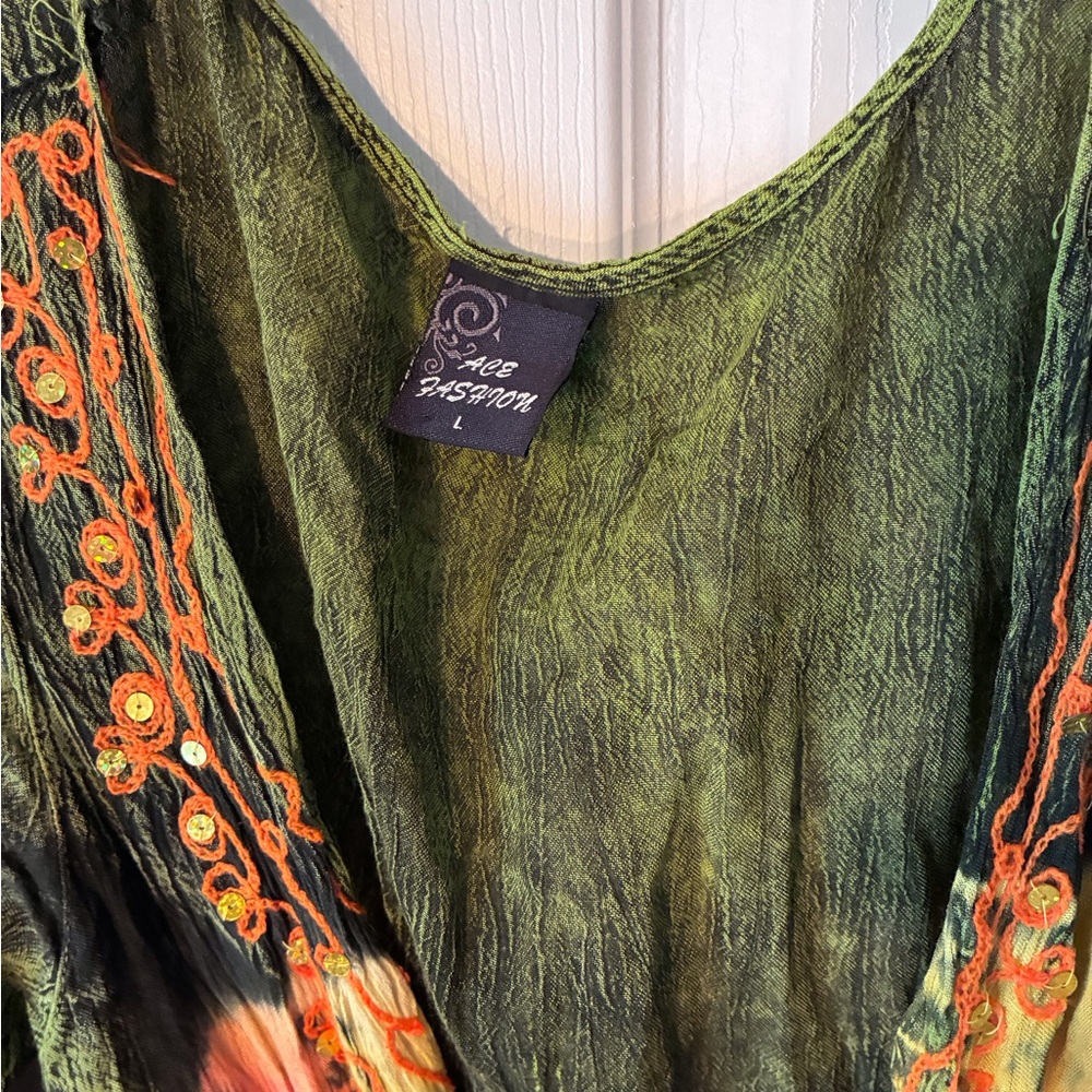 Green Tie-Dye Embroidered V-Neck Dress